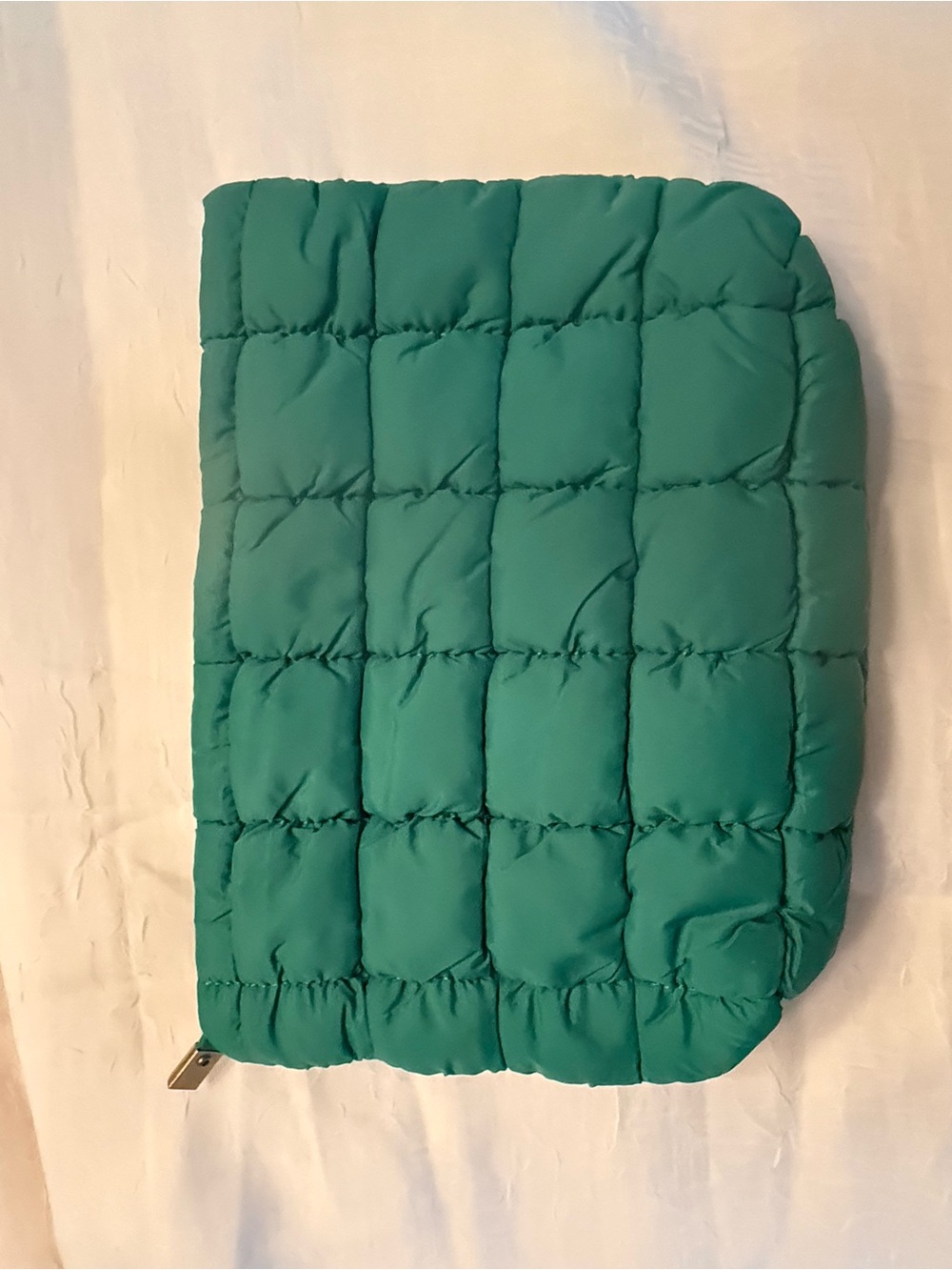 Pouches - Picture 4 of 4
